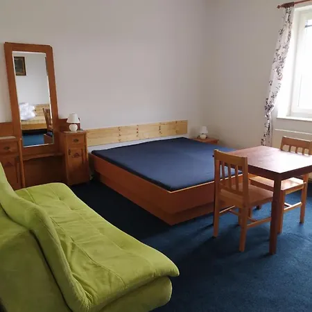 Poutnik Guest house Mlaka